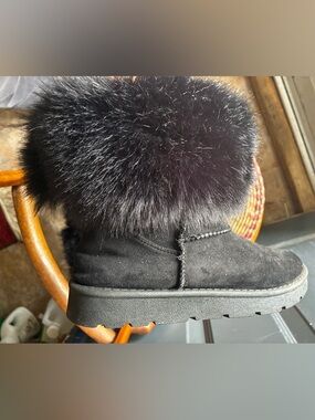 Rouge Helium Black Suede Winter Boot with Plush Fur Cuff-8